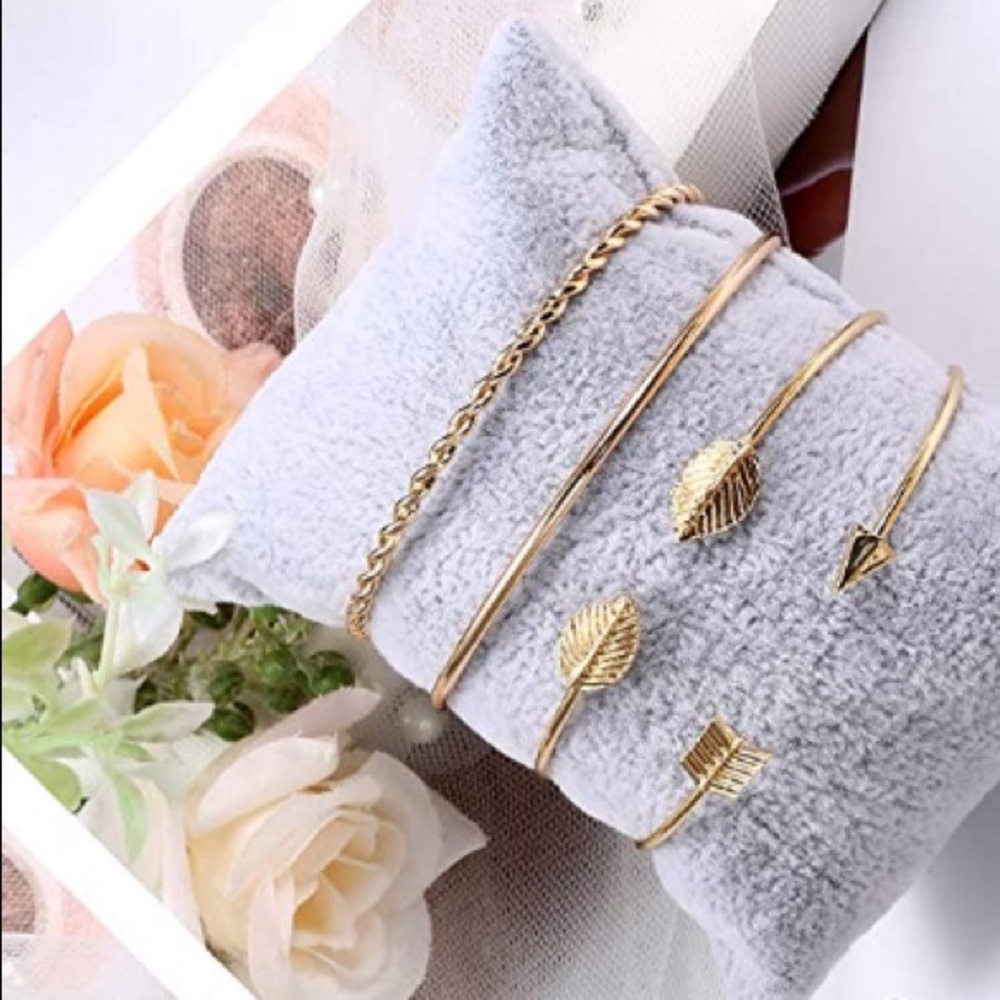 4-Piece Boho Layered Bracelet Set